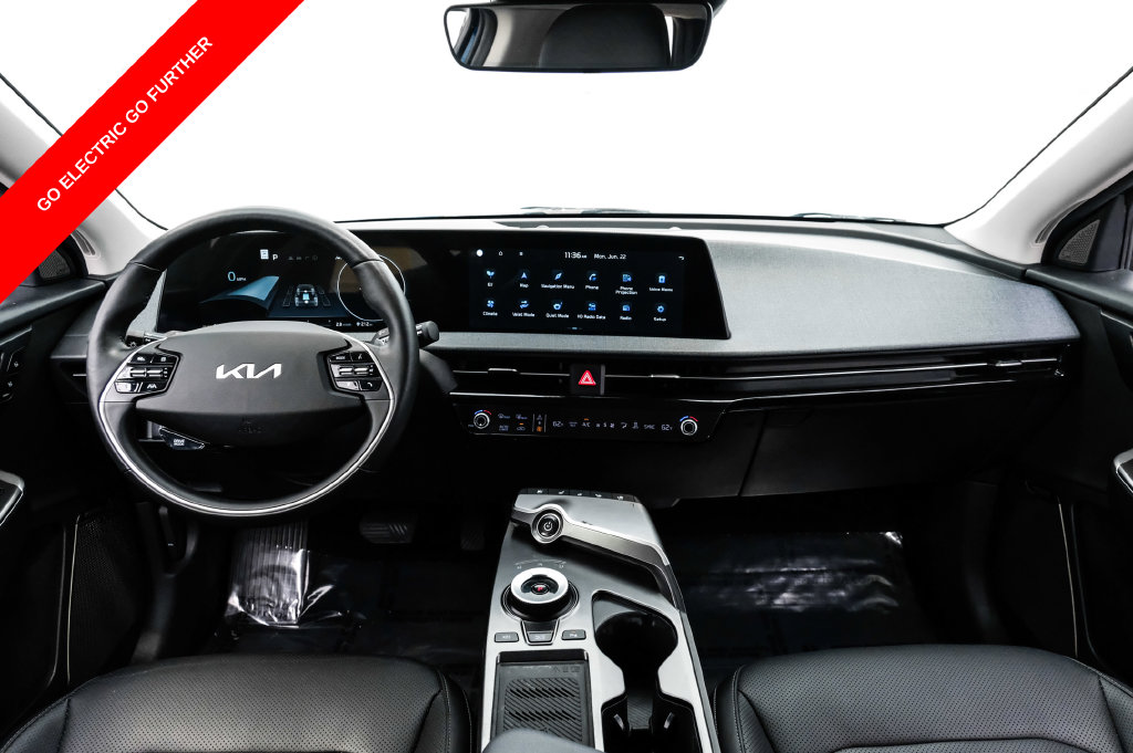 2023 Kia EV6 Wind - Photo 13