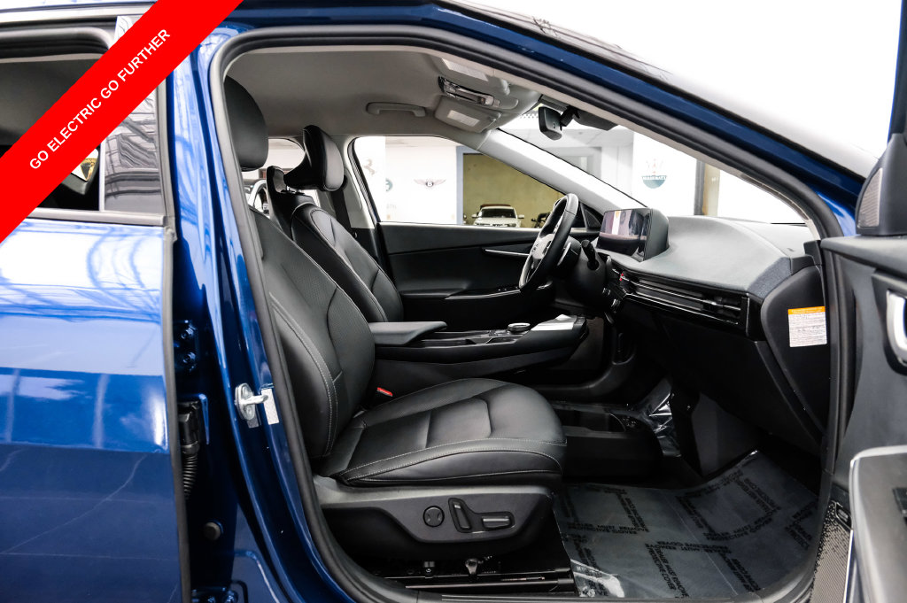 2023 Kia EV6 Wind - Photo 36