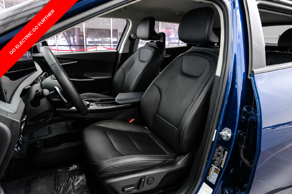 2023 Kia EV6 Wind - Photo 34