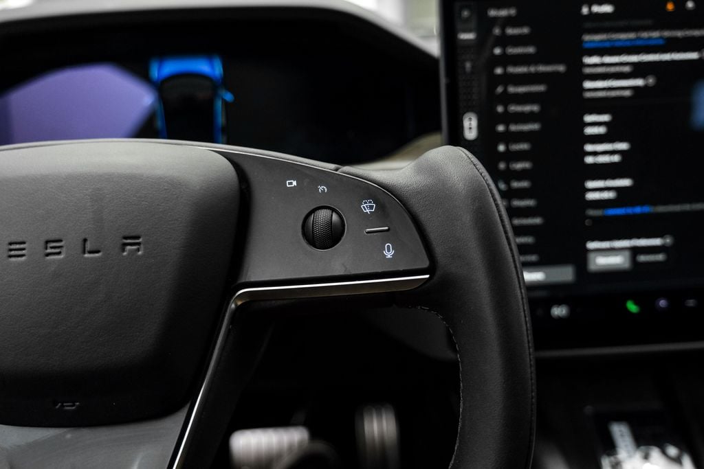 2023 Tesla Model S Base - Photo 16