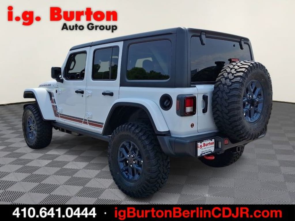 New 2026 Jeep Wrangler 4-Door Sport Sport Utility