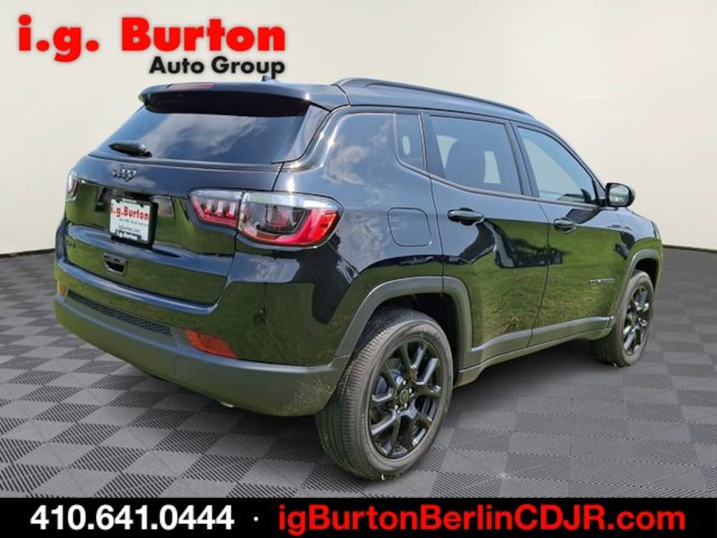New 2026 Jeep Compass LATITUDE ALTITUDE 4X4 Sport Utility