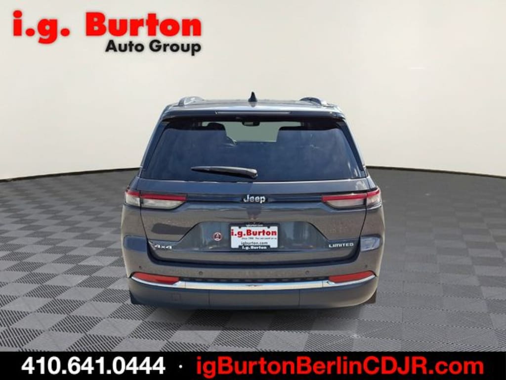 Used 2023 Jeep Grand Cherokee Limited SUV