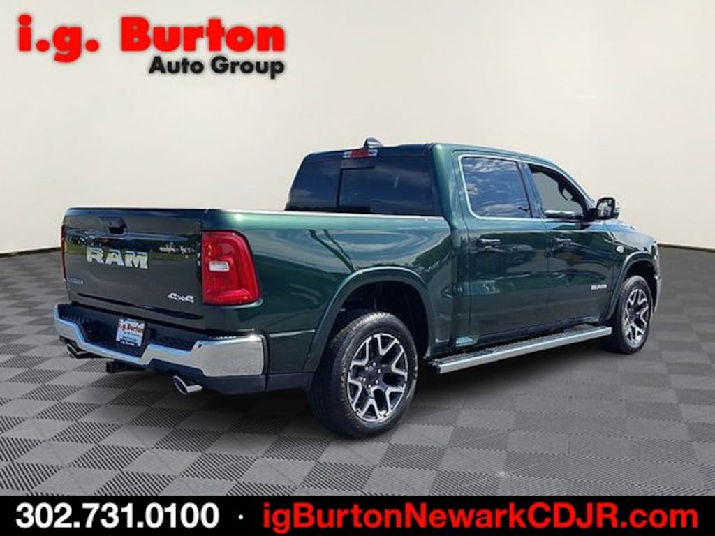 New 2026 Ram 1500 LARAMIE CREW CAB 4X4 5'7 BOX Pickup