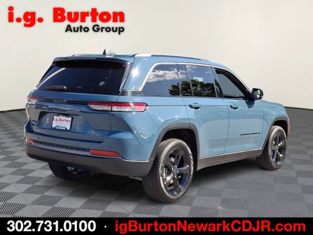 New 2027 Jeep Grand Cherokee LIMITED 4X4 Sport Utility