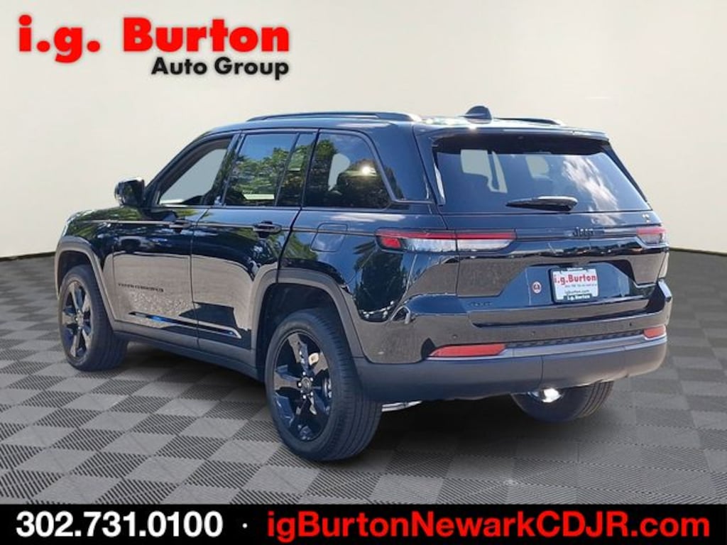 New 2027 Jeep Grand Cherokee LIMITED 4X4 Sport Utility