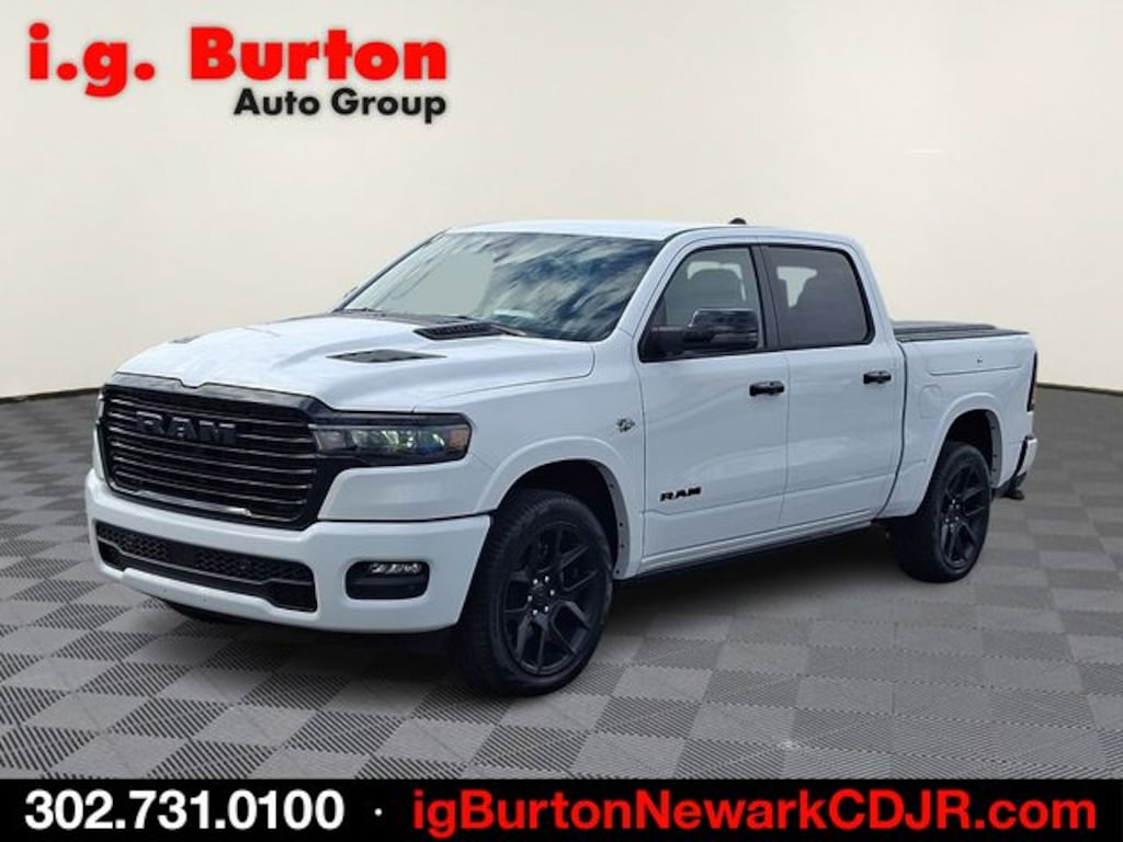 New 2026 Ram 1500 LARAMIE CREW CAB 4X4 5'7 BOX Pickup