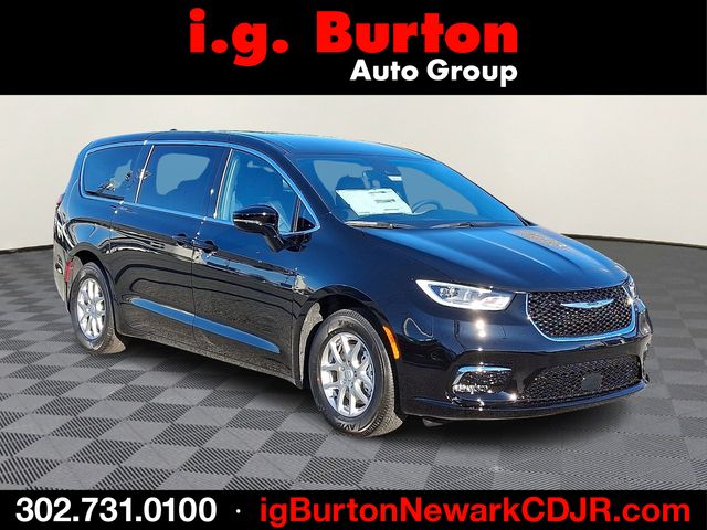 2026 Chrysler Pacifica