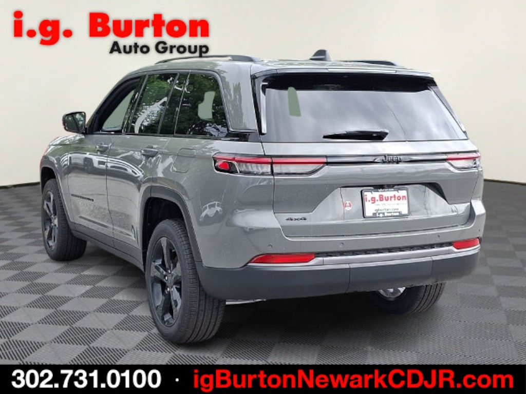 New 2027 Jeep Grand Cherokee LIMITED 4X4 Sport Utility
