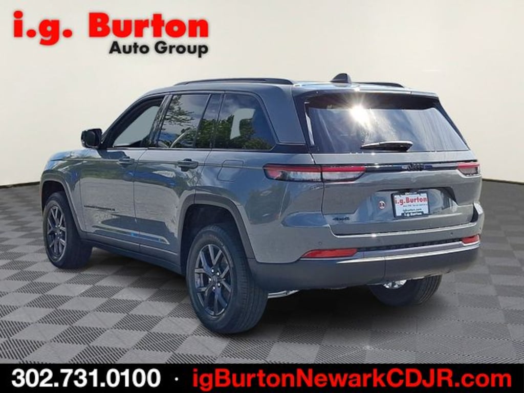 New 2027 Jeep Grand Cherokee LAREDO ALTITUDE 4X4 Sport Utility