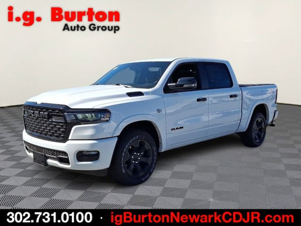 New 2026 Ram 1500 BIG HORN CREW CAB 4X4 5'7 BOX Pickup