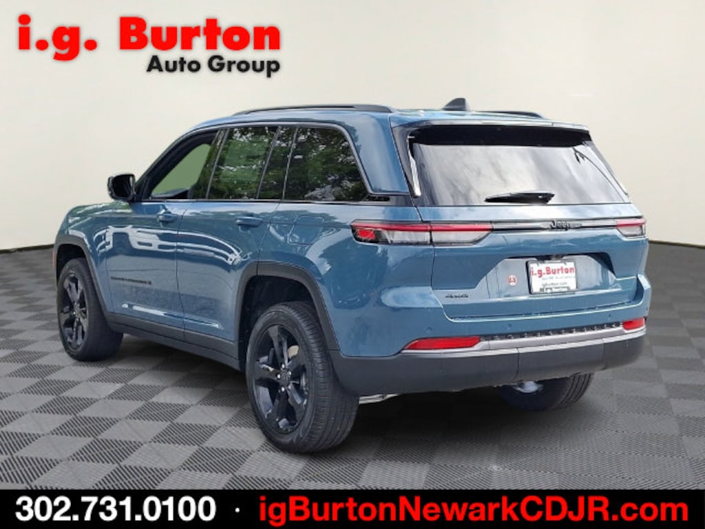 New 2027 Jeep Grand Cherokee LIMITED 4X4 Sport Utility