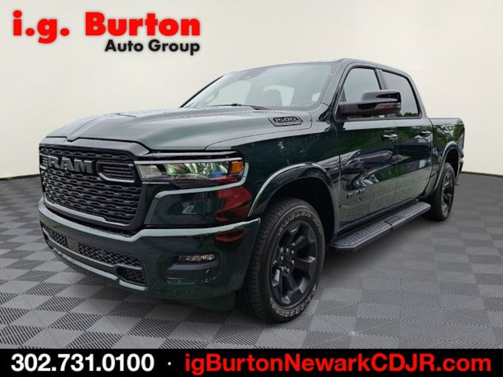 New 2026 Ram 1500 BIG HORN CREW CAB 4X4 5'7 BOX Pickup