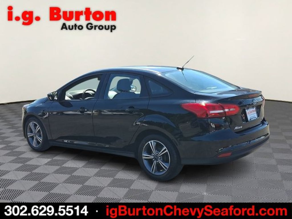 Used 2018 Ford Focus SE Sedan