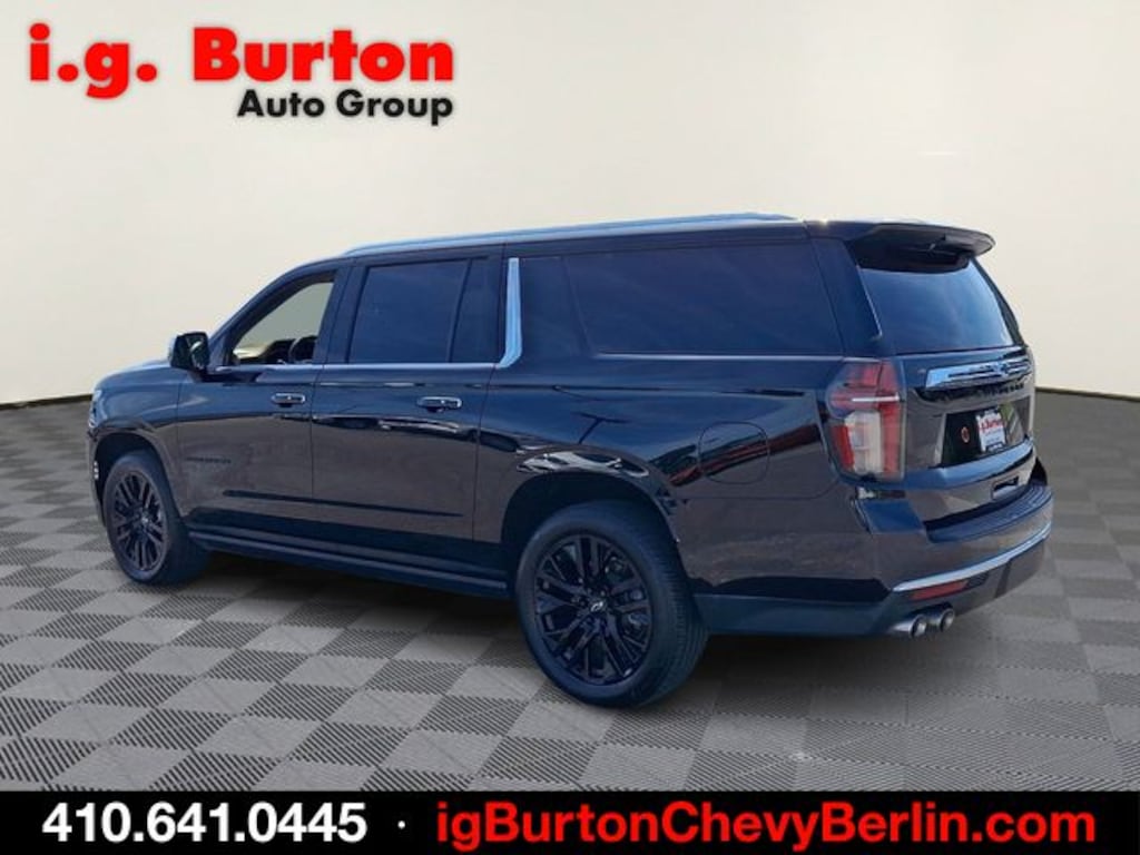 Used 2023 Chevrolet Suburban Premier SUV