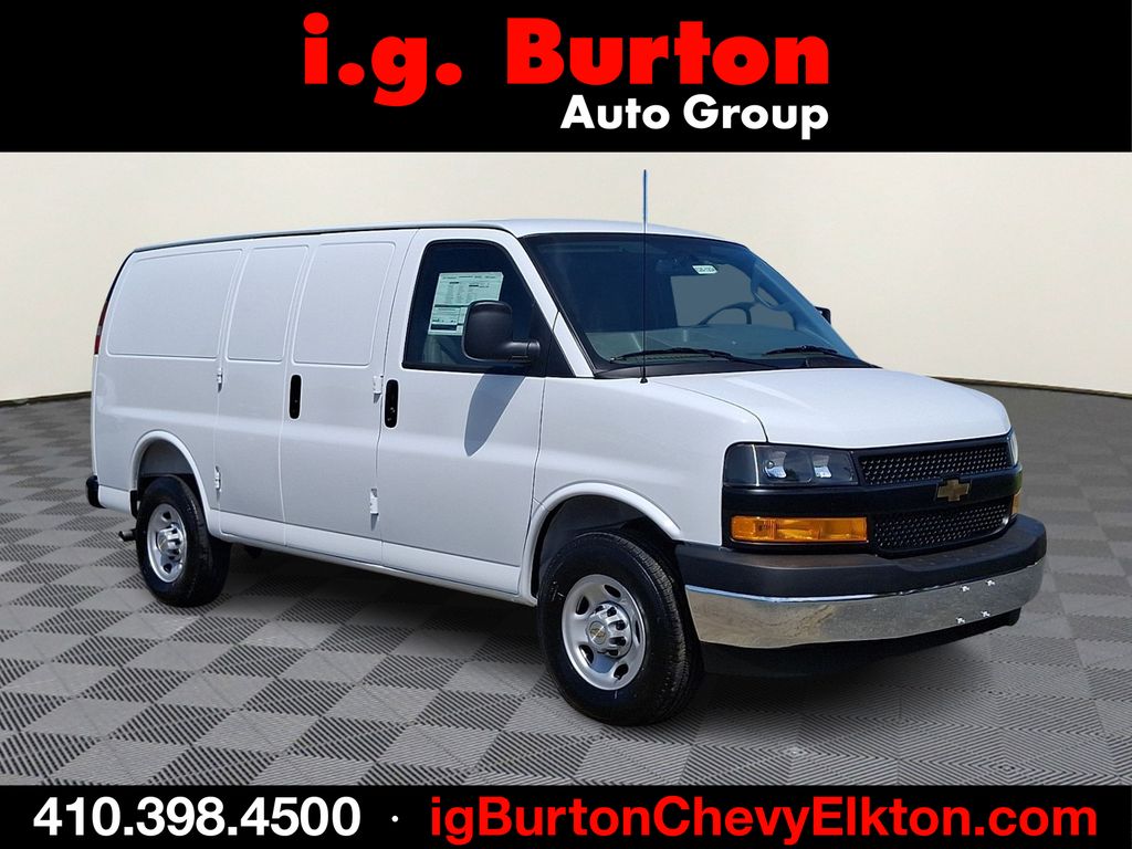 2026 Chevrolet Express Cargo