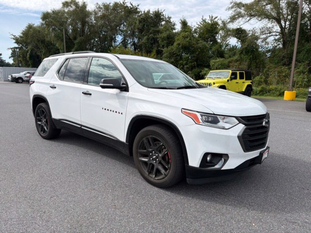 Used 2020 Chevrolet Traverse Premier SUV
