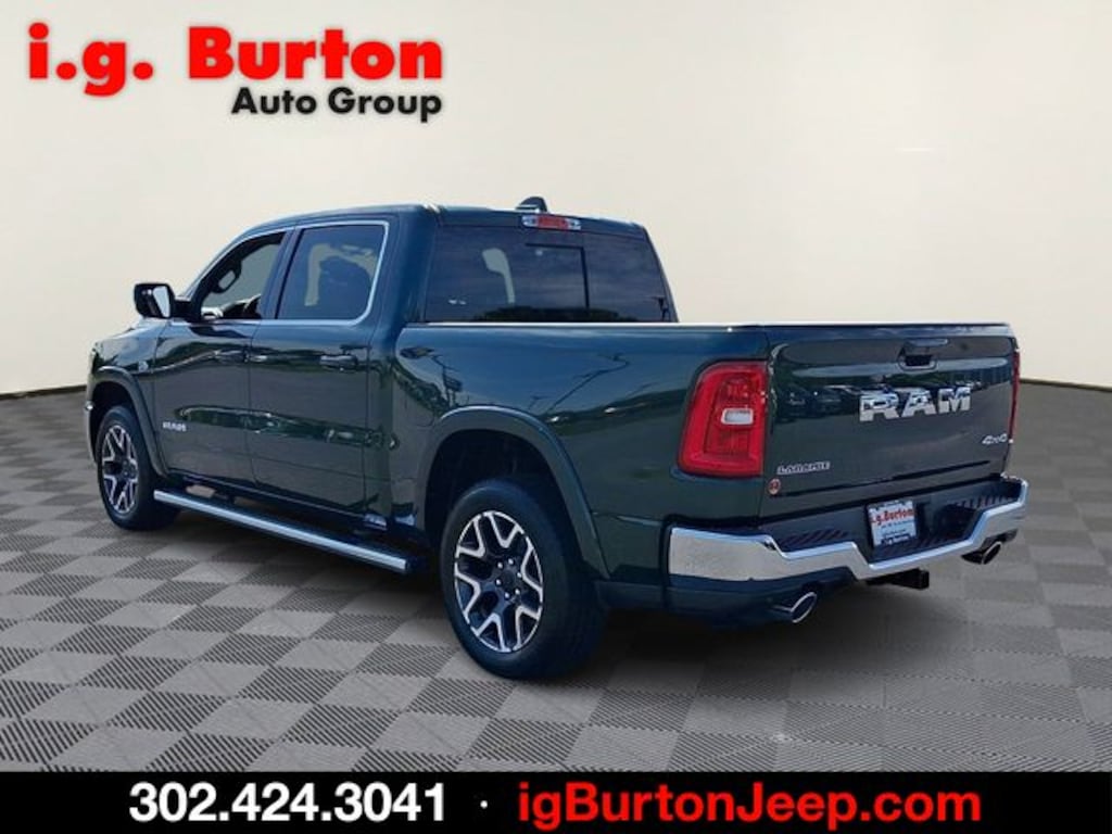 New 2026 Ram 1500 LARAMIE CREW CAB 4X4 5'7 BOX Pickup
