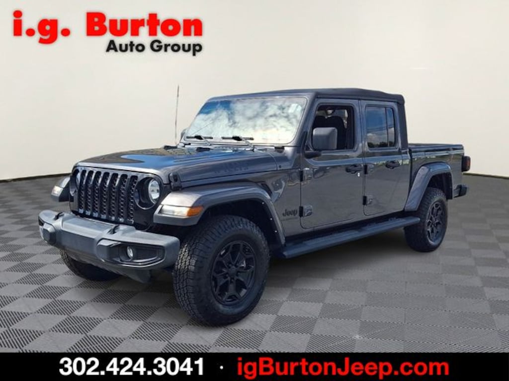 Used 2022 Jeep Gladiator Willys Truck