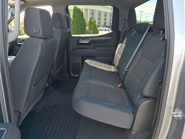 2026 Chevrolet Silverado 1500 LT - Photo 10