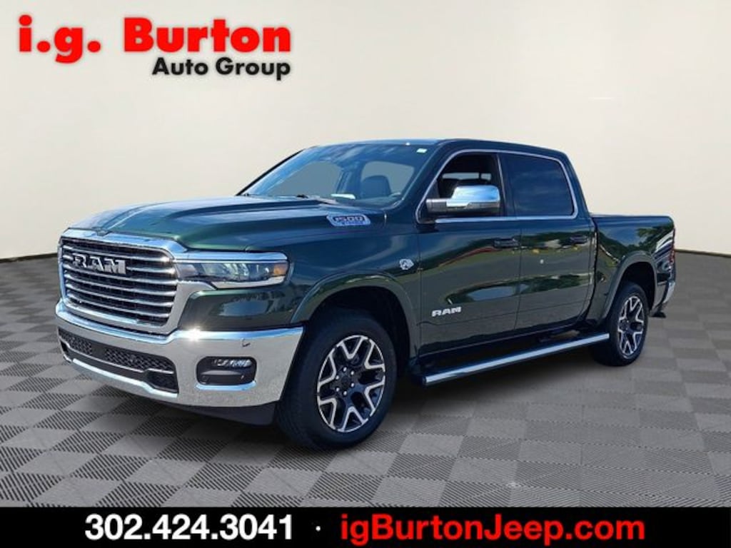 New 2026 Ram 1500 LARAMIE CREW CAB 4X4 5'7 BOX Pickup