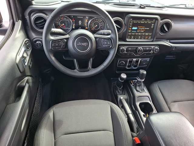 2022 Jeep Gladiator WILLYS - Photo 11
