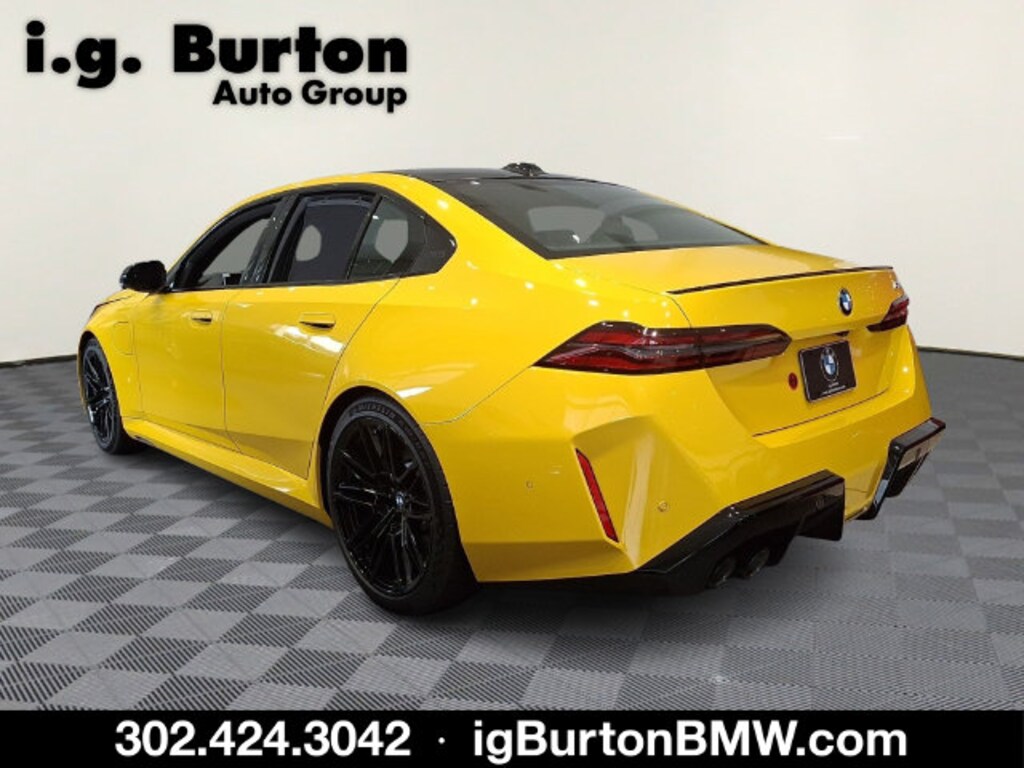 New 2027 BMW M5 Speed Yellow Sedan