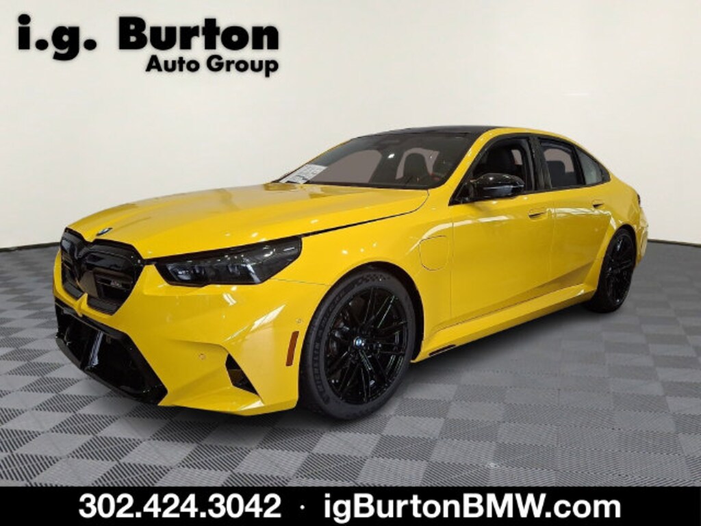 New 2027 BMW M5 Speed Yellow Sedan
