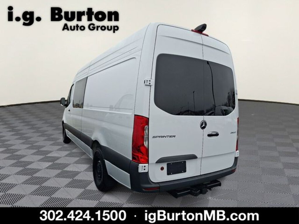 New 2026 Mercedes-Benz Sprinter 2500 Crew 170 WB Van Crew Van