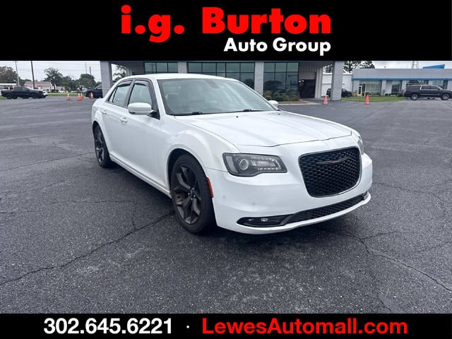 2021 Chrysler 300