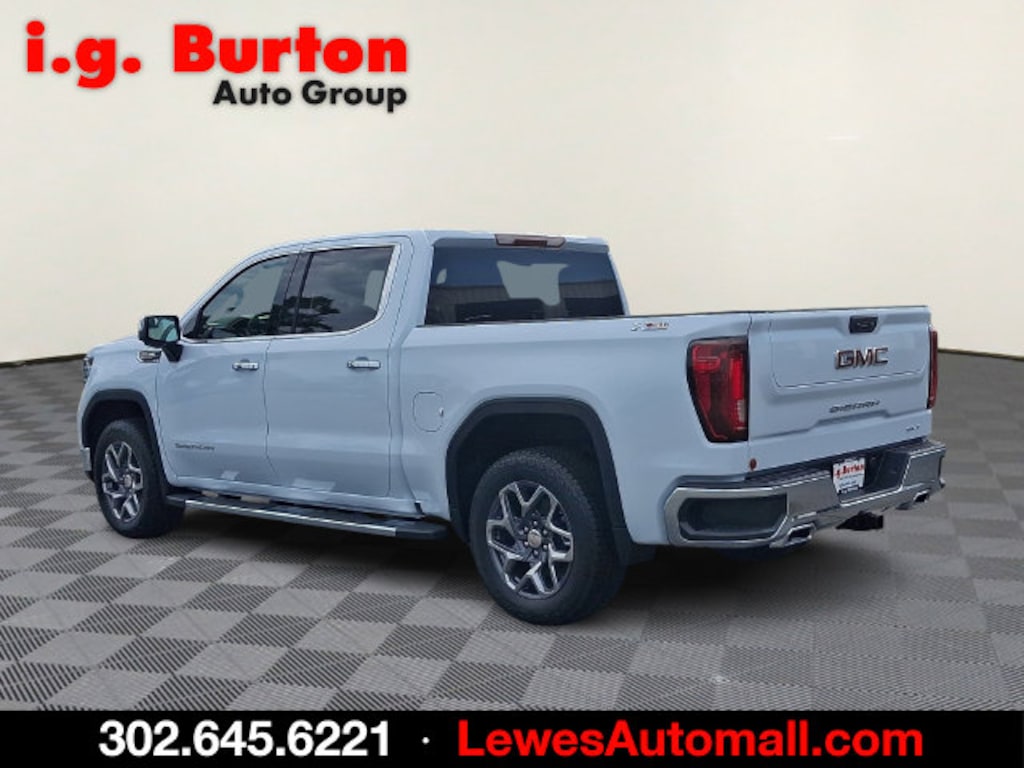New 2026 GMC Sierra 1500 SLT Truck Crew Cab