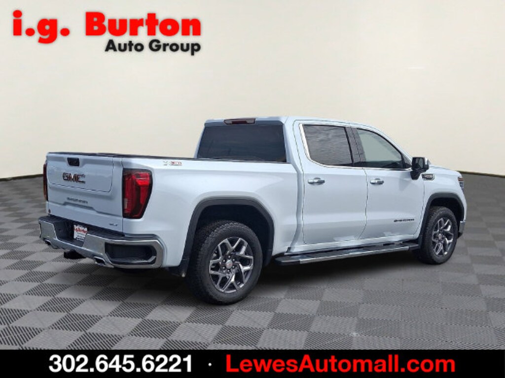 New 2026 GMC Sierra 1500 SLT Truck Crew Cab