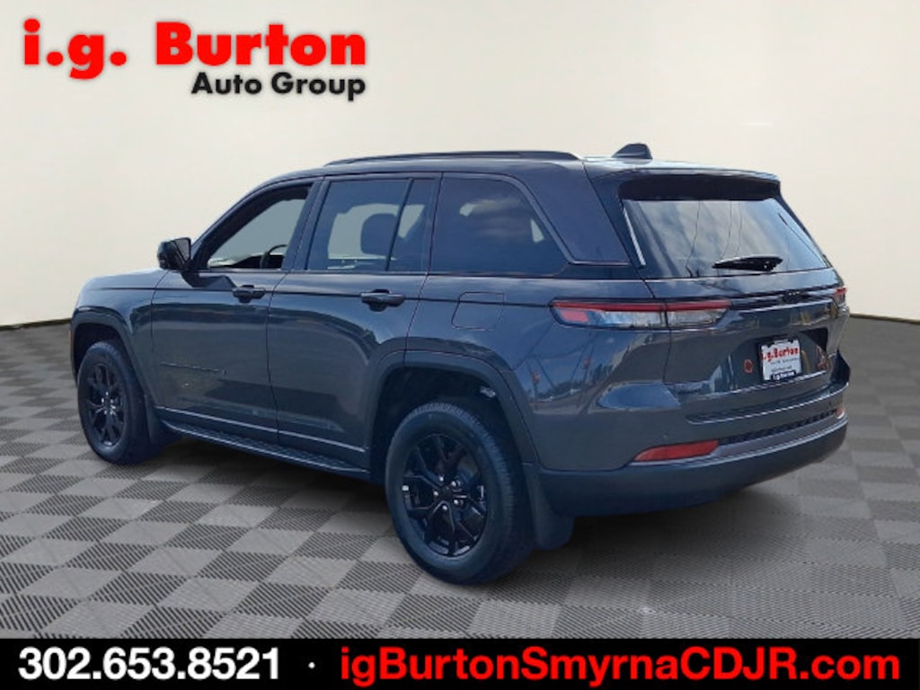 New 2026 Jeep Grand Cherokee LAREDO ALTITUDE 4X4 Sport Utility