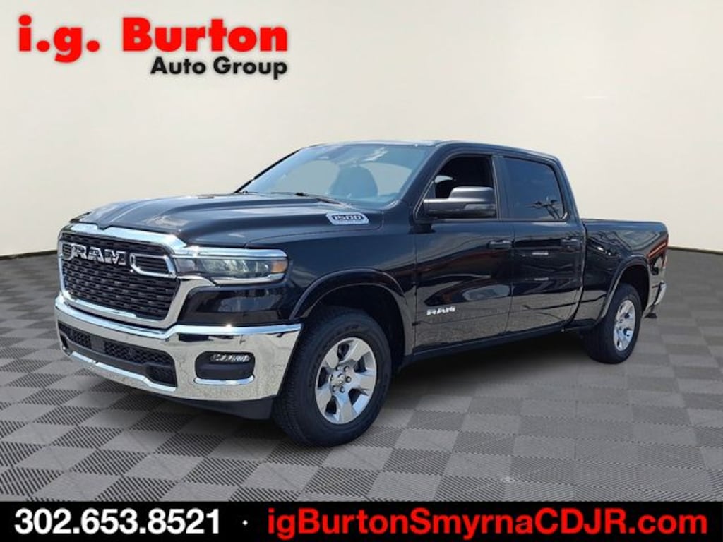 New 2026 Ram 1500 BIG HORN CREW CAB 4X4 6'4 BOX Pickup