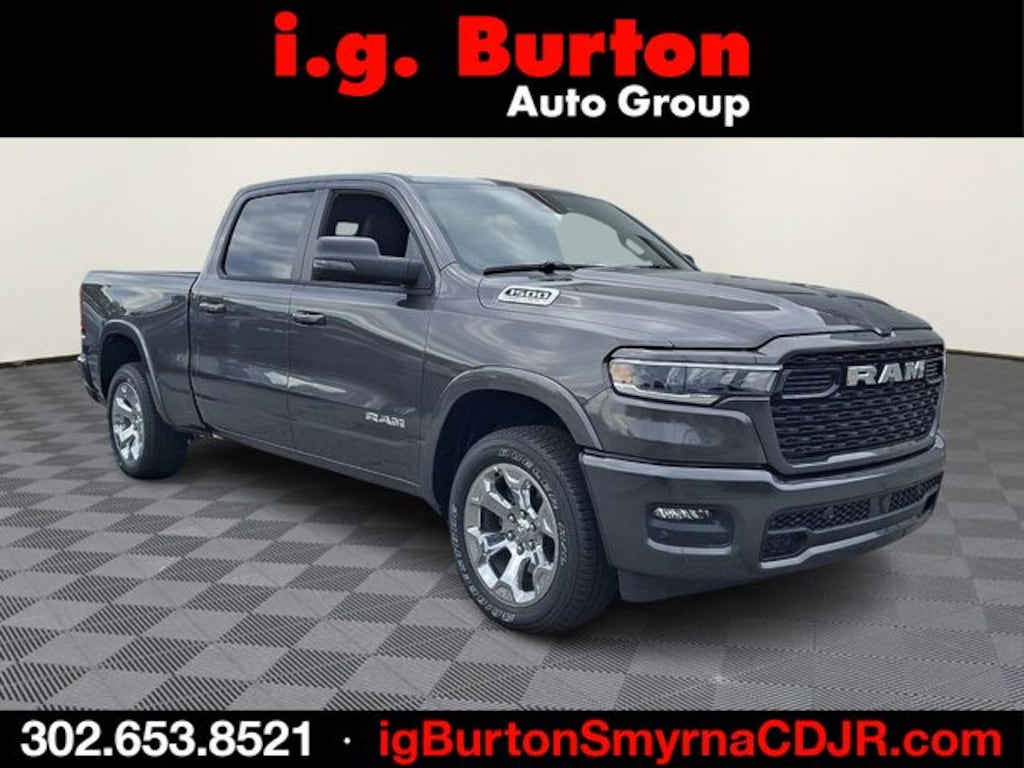 New 2026 Ram 1500 BIG HORN CREW CAB 4X4 6'4 BOX Pickup