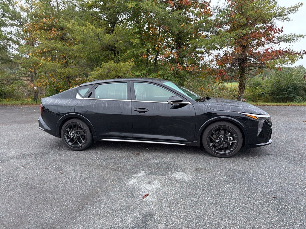 2025 Kia K4 GT-Line Turbo