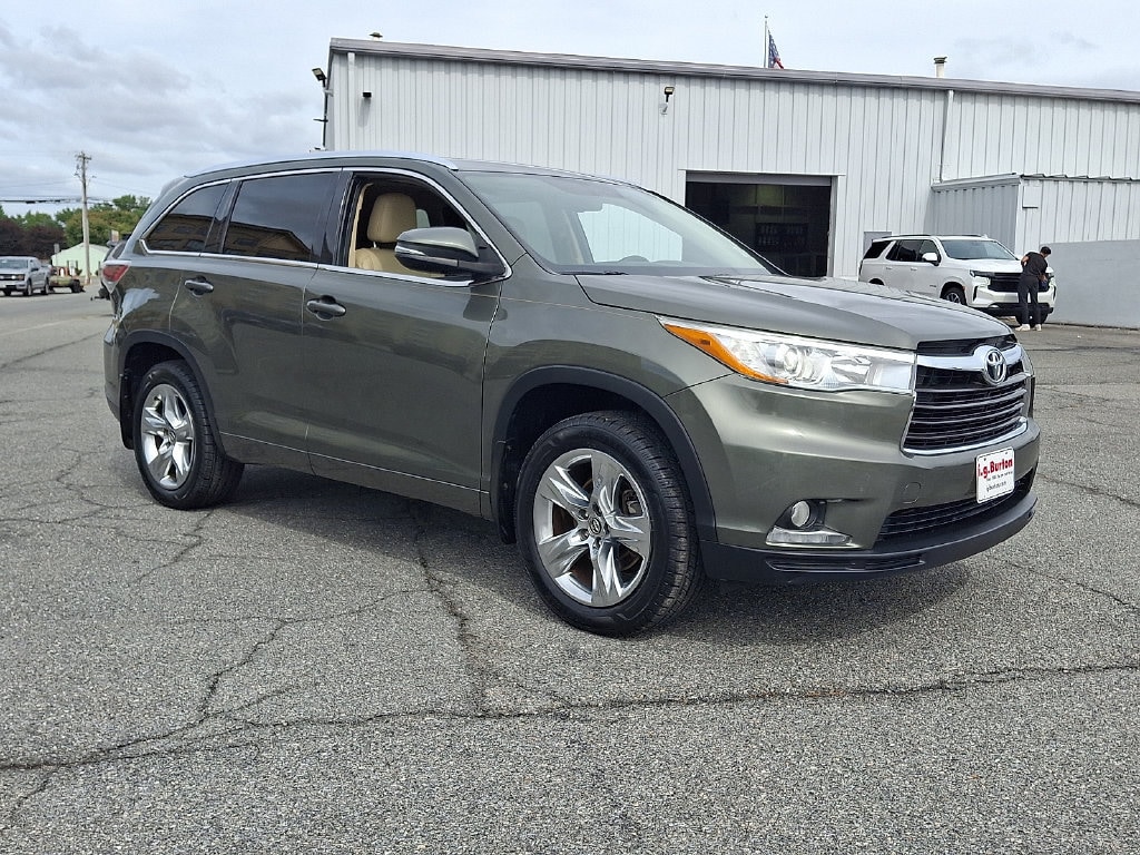 2016 Toyota Highlander