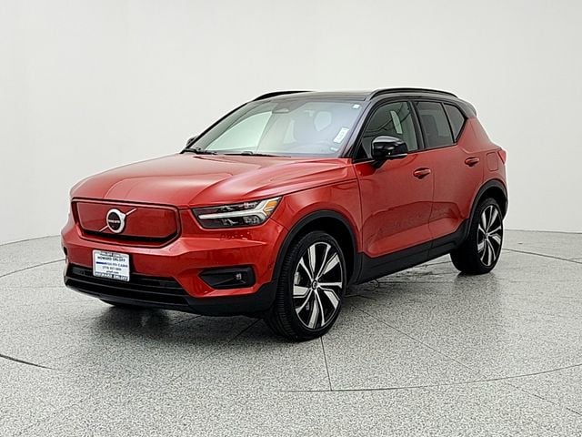 2022 Volvo XC40