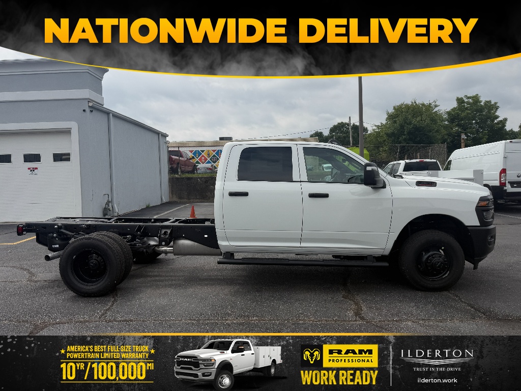 2026 Ram 3500 Chassis Cab TRADESMAN CREW   4X4 60' CA Pickup