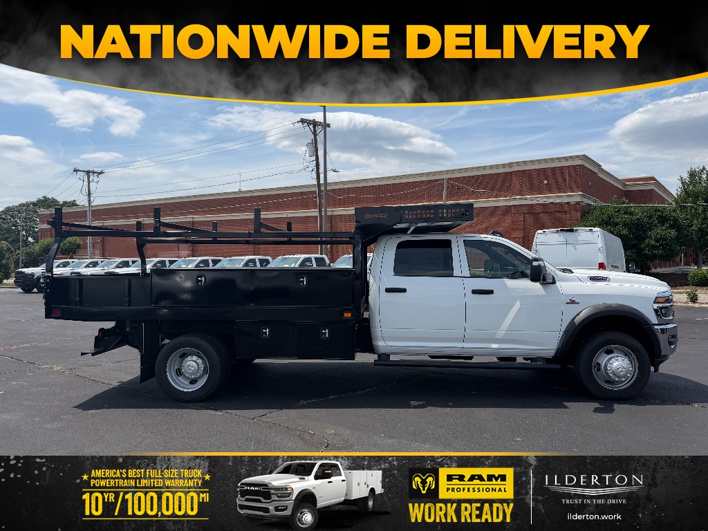 2026 Ram 5500 Chassis Cab TRADESMAN  CREW  4X4 84' CA Pickup