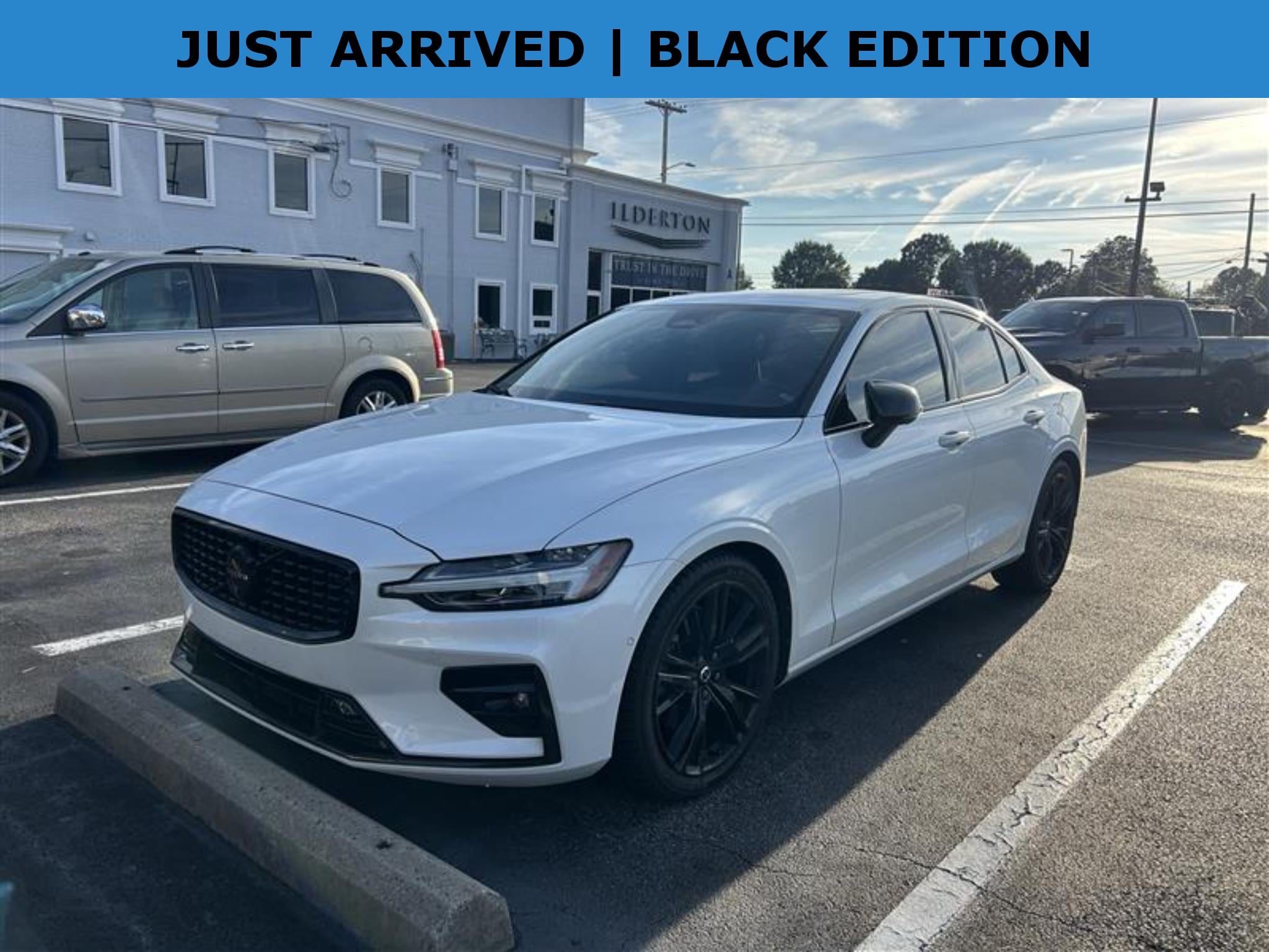 2024 Volvo S60 Plus