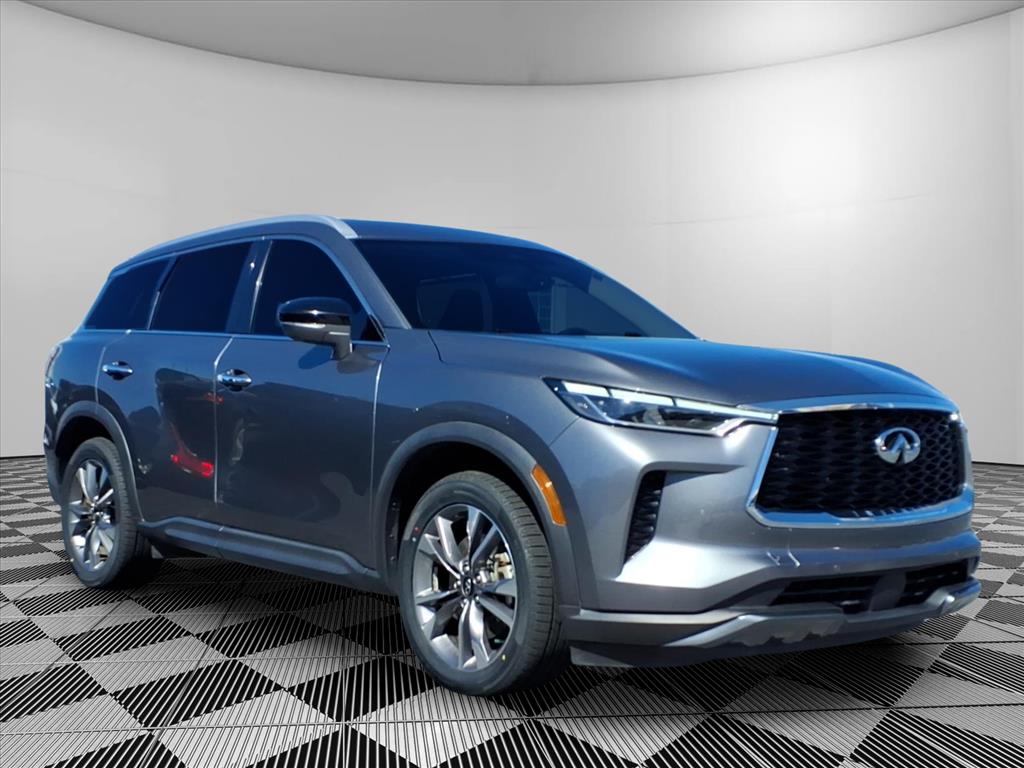 2022 INFINITI QX60 LUXE