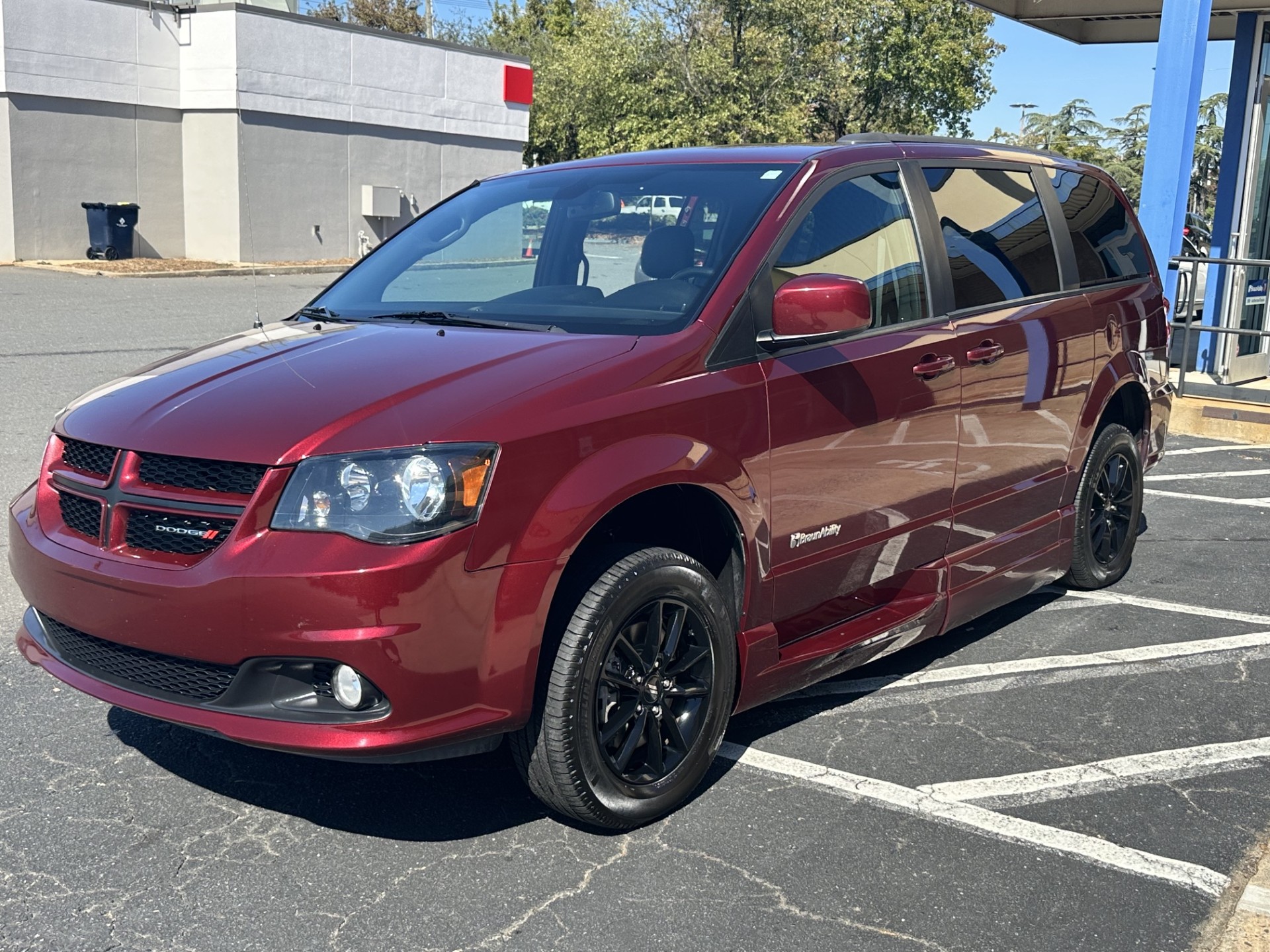 Used 2019 Dodge Grand Caravan GT Van Passenger Van