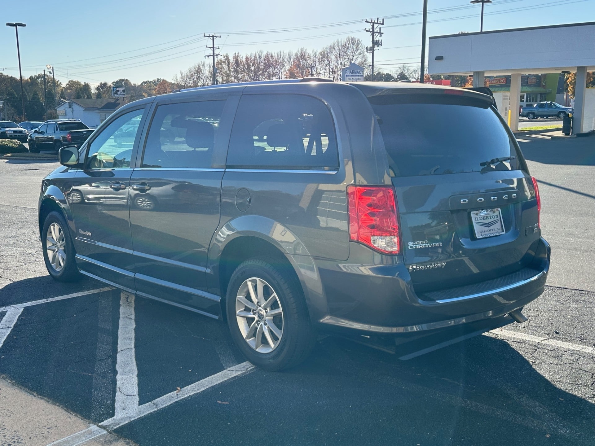 2019 Dodge Grand Caravan SXT - Photo 6
