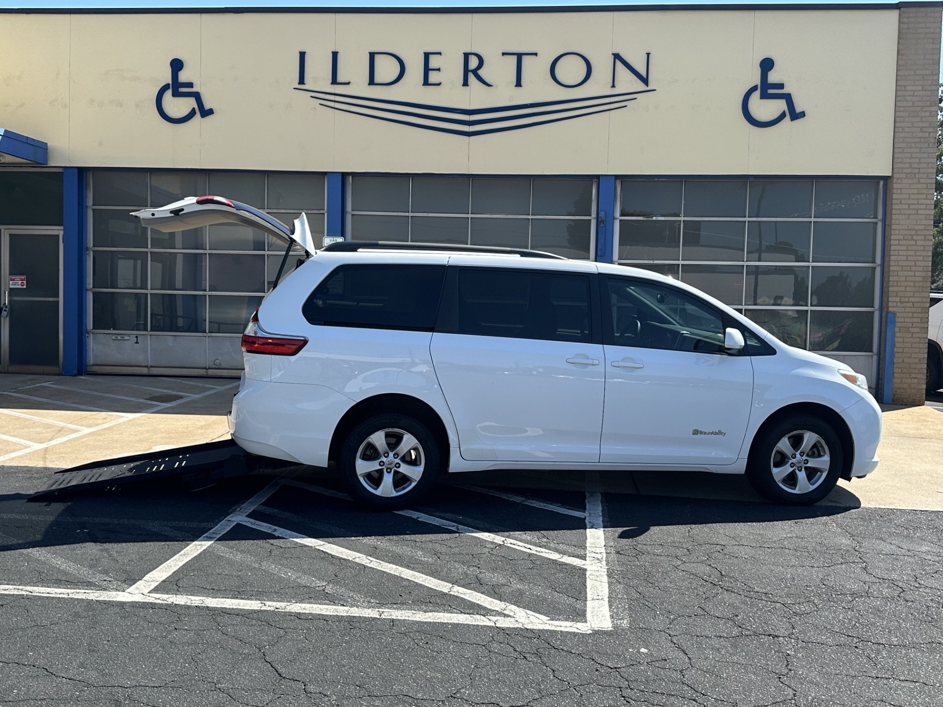 2015 Toyota Sienna