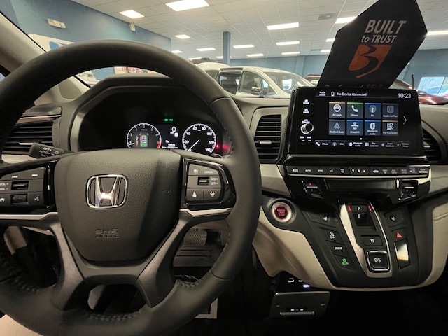 2026 Honda Odyssey EX-L - Photo 15
