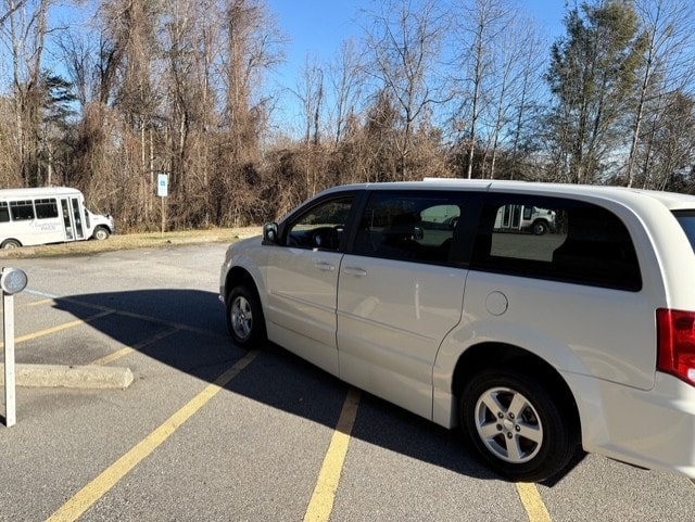 2011 Dodge Grand Caravan Mainstreet - Photo 3