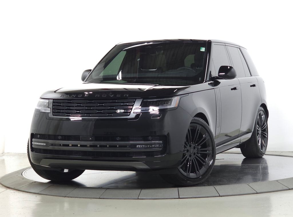 New 2026 Land Rover Range Rover SE SUV
