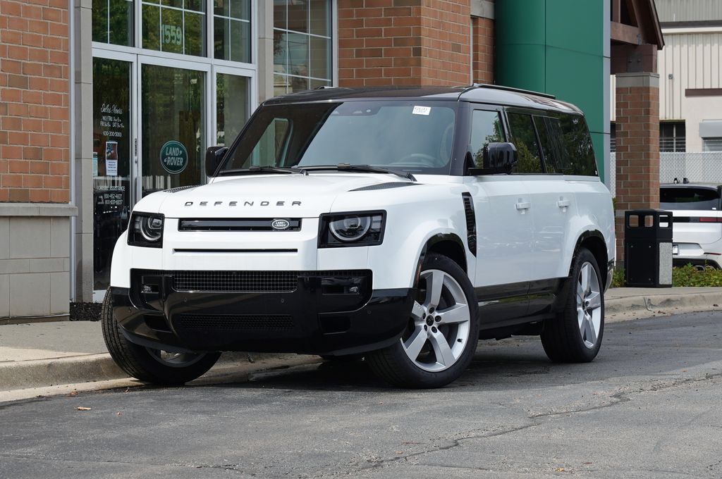  Land Rover Defender 130