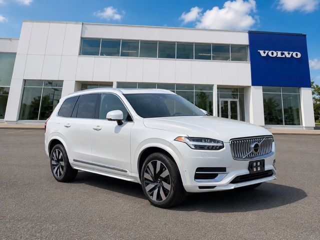 2024 Volvo XC90 Plus